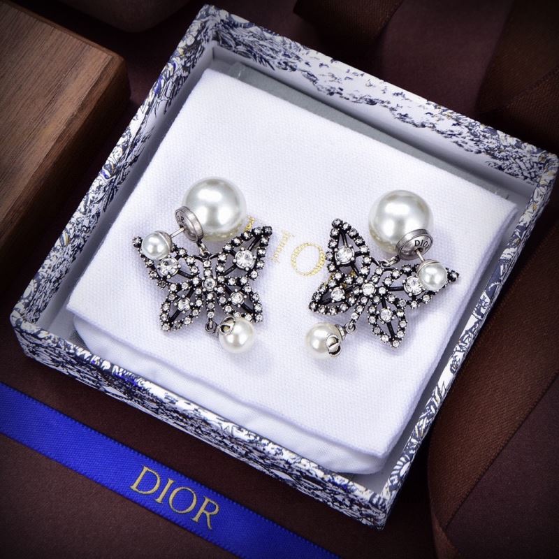 chr1st1an D10r earrings